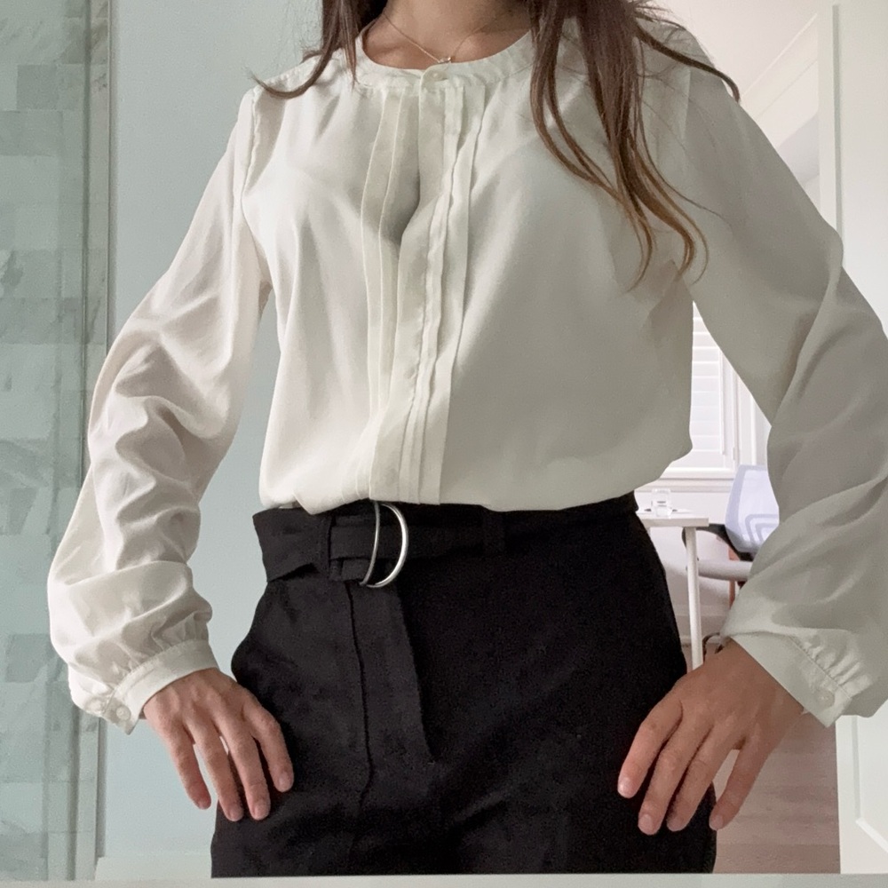 Marc New York White Ruffled Long Sleeve Blouse
